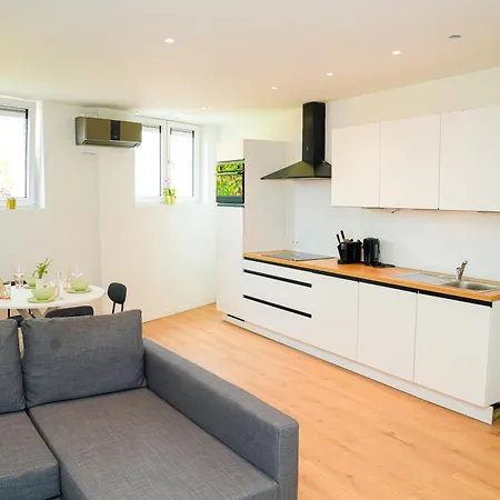 Modern 1br & 1lr Apartment, 10 Min Walk To Center Gent