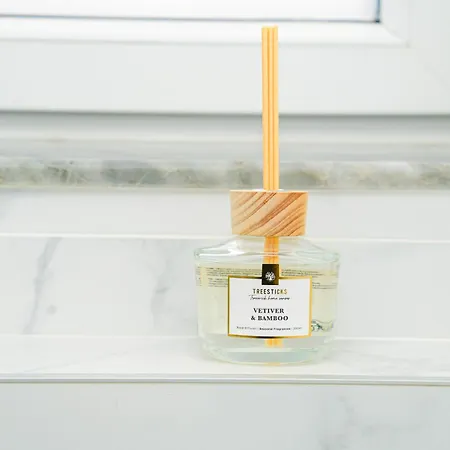 Apartment Modern 1br & 1lr Apartment, 10 Min Walk To Center *